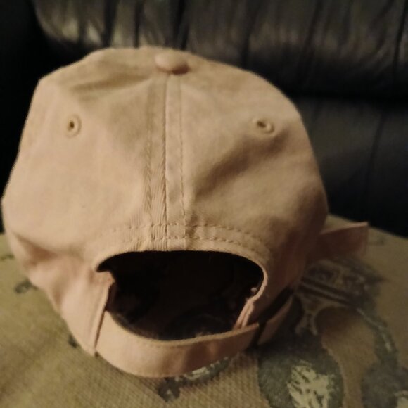 Authentic LA Dodgers X Urban Outfitters Ball Cap - Picture 3 of 8